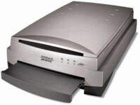 Microtek ArtixScan F2 Flatbed scanner