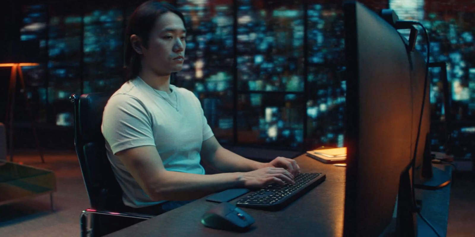 Logitech 920-011580 Tastatur Saksnøglekontakt LED LED Trådløs Trådløs Portugisisk