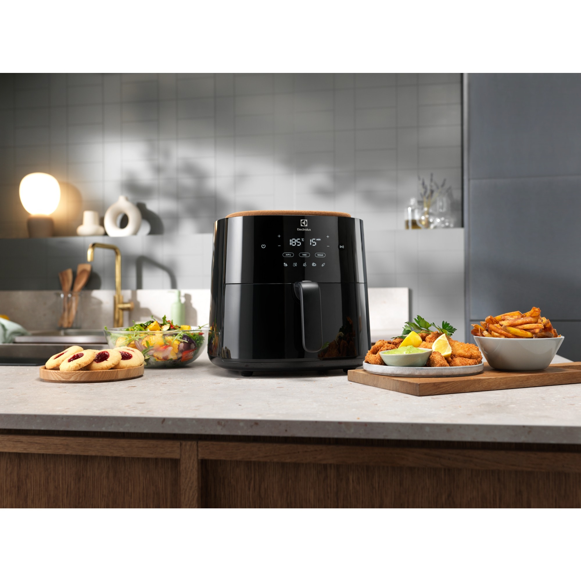 Alowwed----Electrolux EAF7B airfryer